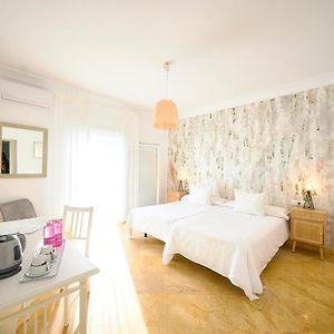 Habitación con 2 Camas Individuales